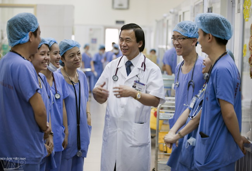 GS.TS.BS Nguyễn Lân Việt: Chuyên gia Tim mạch và Nội khoa hàng đầu tại Hà Nội